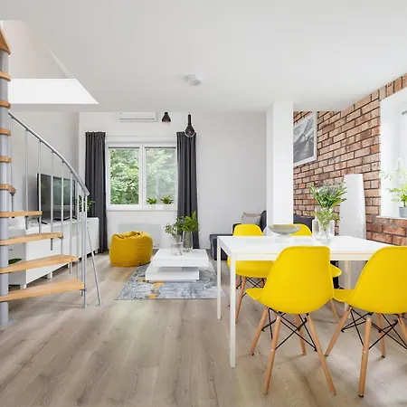 With An Ac - Dluga 52 Street 크라쿠프